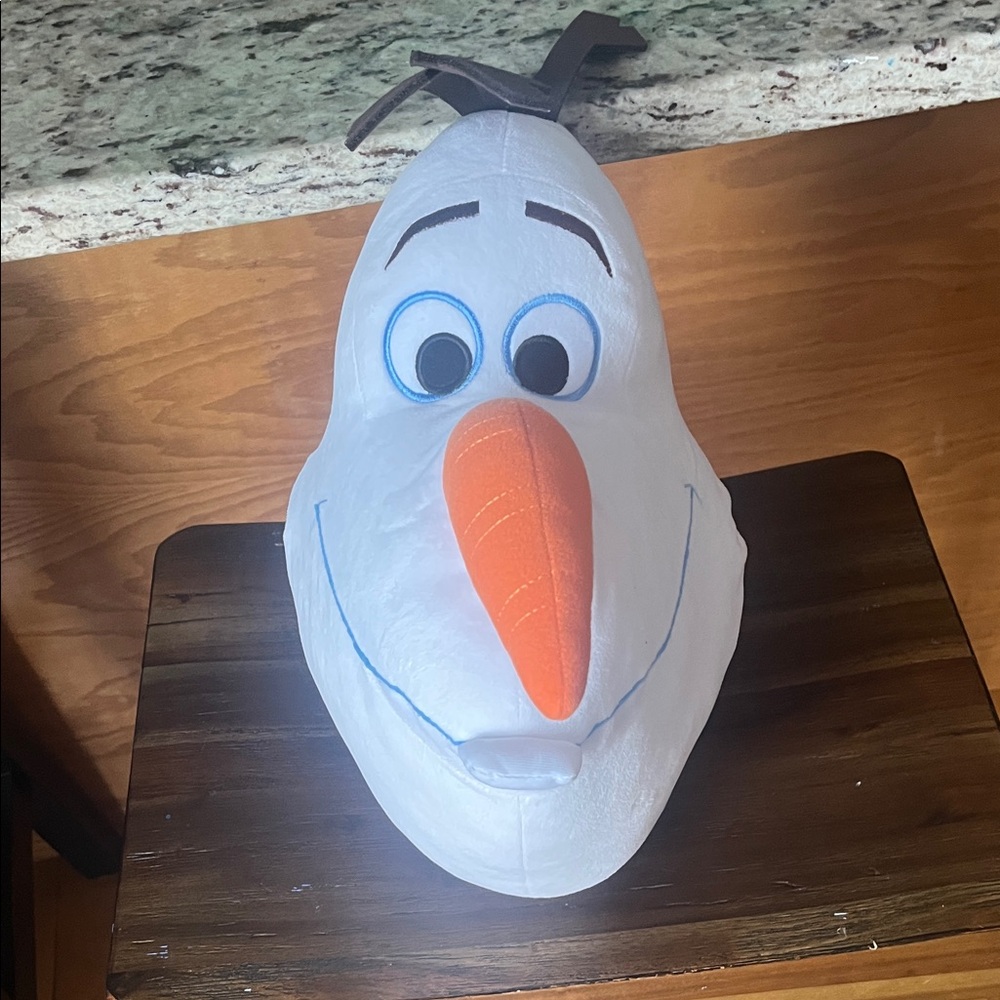 Olaf frozen Plush - White and Orange